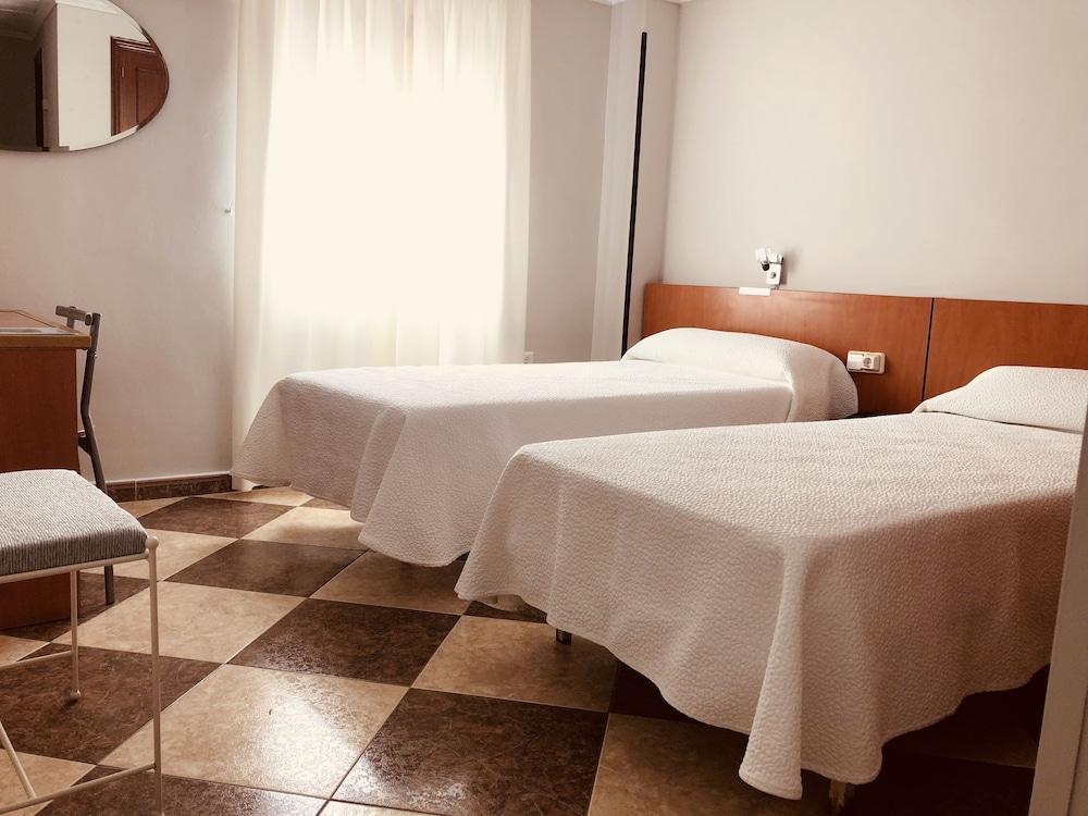 Hotel Juan Carlos تورّيفيِخا المظهر الخارجي الصورة