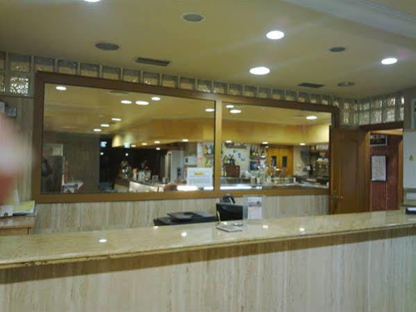 Hotel Juan Carlos تورّيفيِخا المظهر الخارجي الصورة