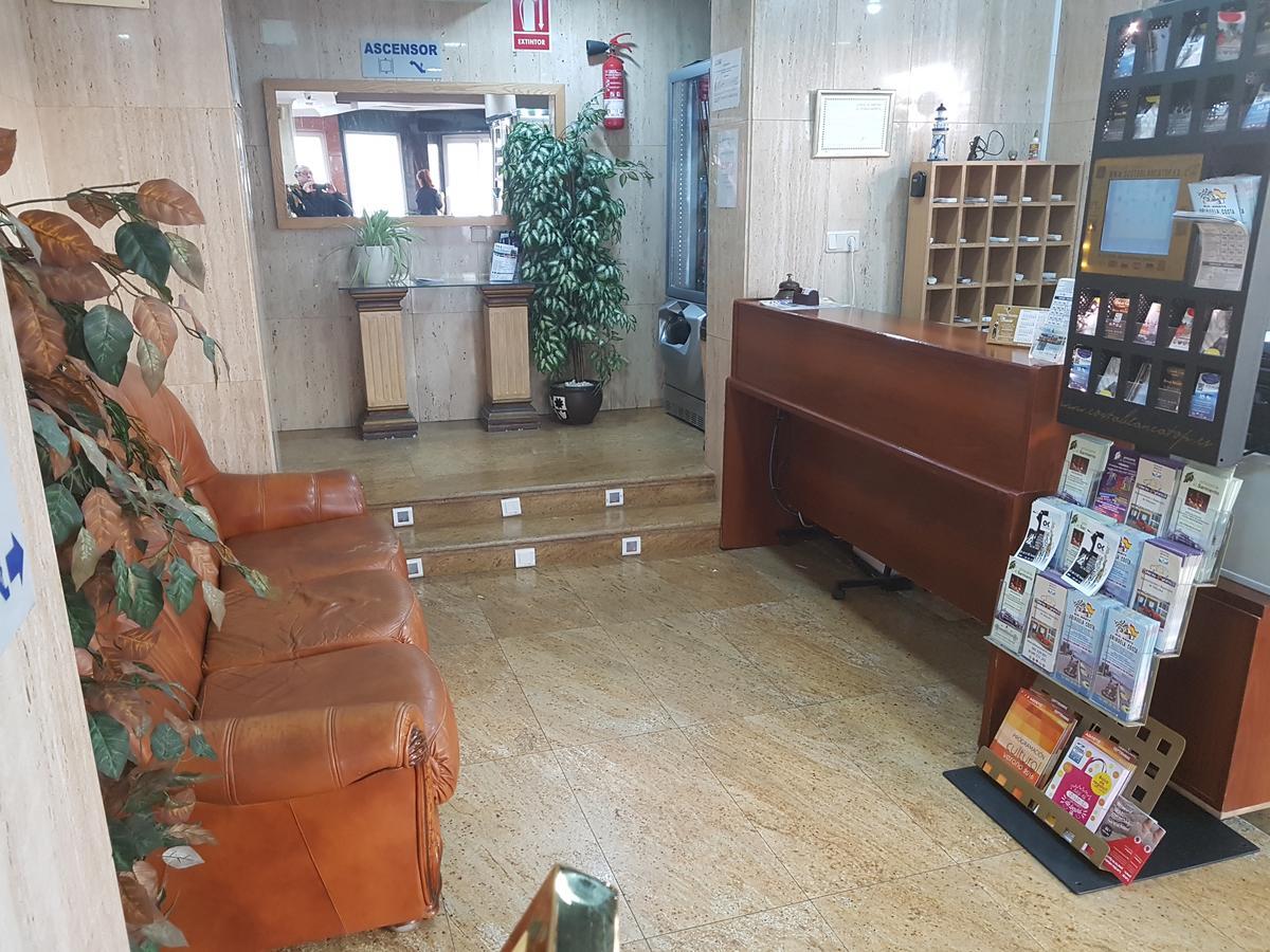 Hotel Juan Carlos تورّيفيِخا المظهر الخارجي الصورة