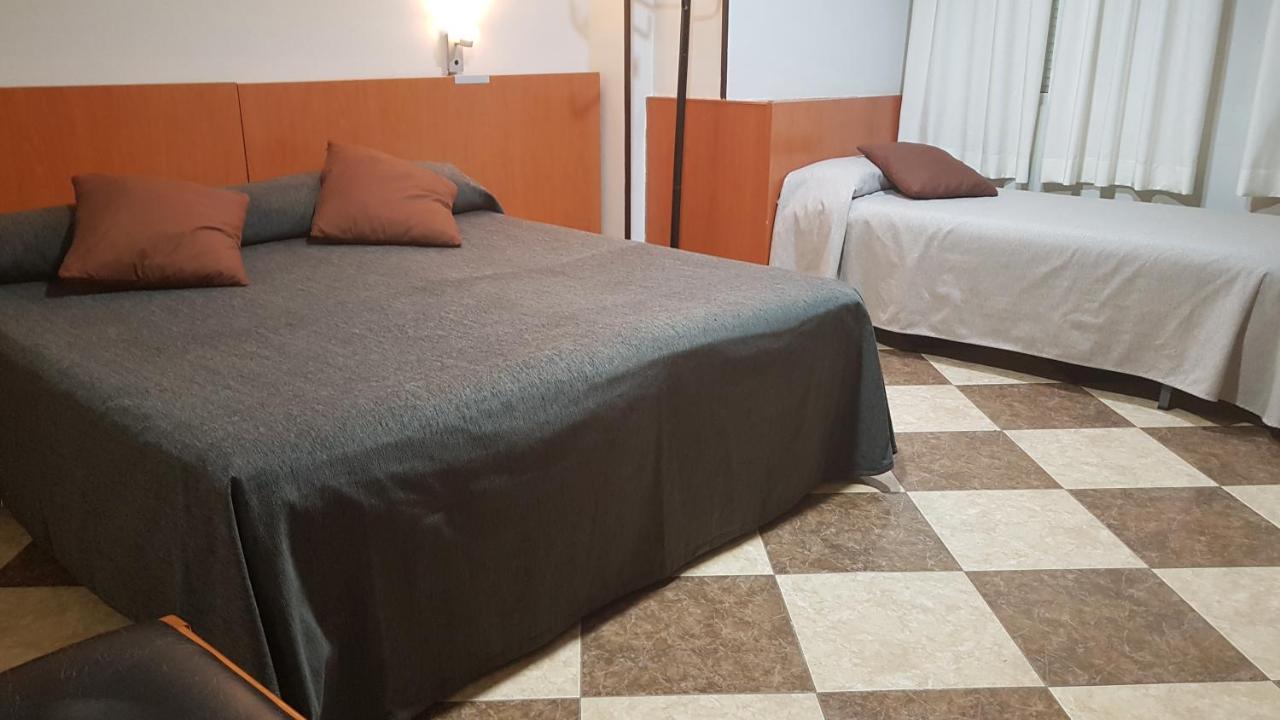 Hotel Juan Carlos تورّيفيِخا المظهر الخارجي الصورة